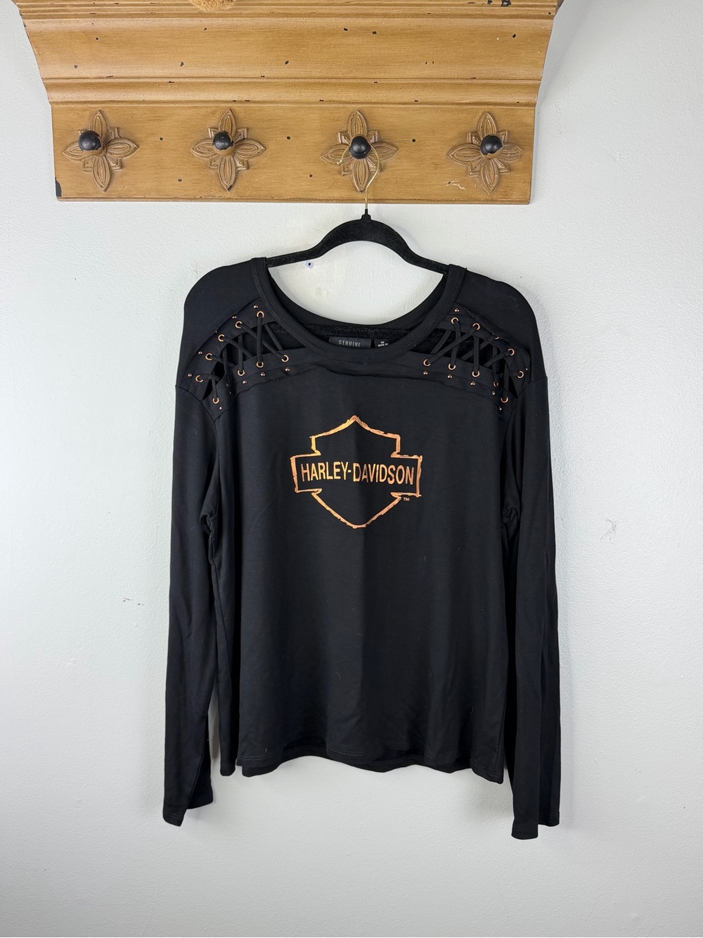 Harley‑Davidson Black Long Sleeve Lace‑Up Logo Tee with Copper Shield 1W NWT